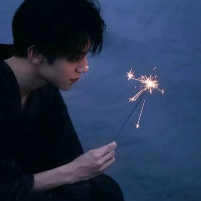 男士微信头像高端大气(15)