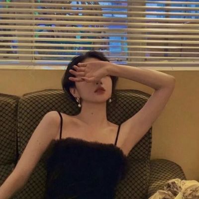 适合微信的头像ins高级质感女(12)