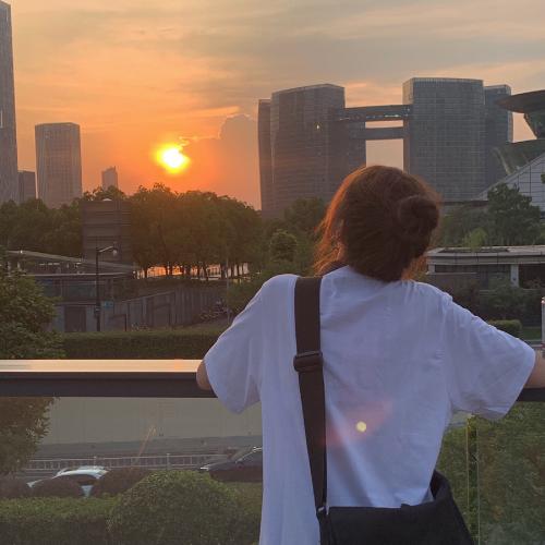 女士头像大全2024最新版的(5)