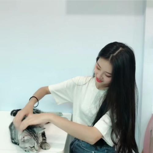 喜欢用美女当头像的女生(20)