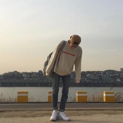 微信头像男沧桑孤独真人(11)