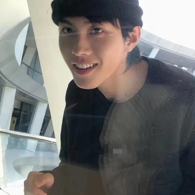 男士微信头像高端大气(18)