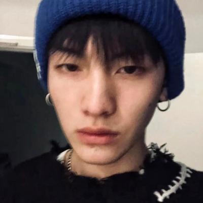 永久不想换的头像男(27)