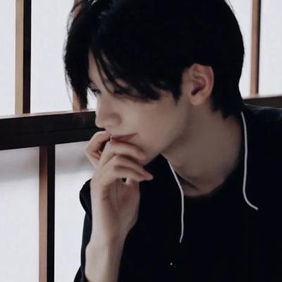 男士微信头像高端大气(29)