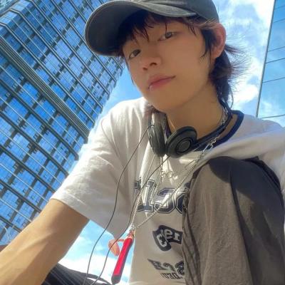 男士微信头像高端大气(28)