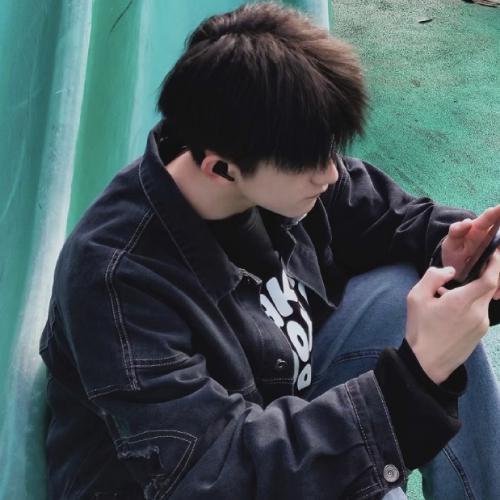 非常适合做头像的图片男生(16)