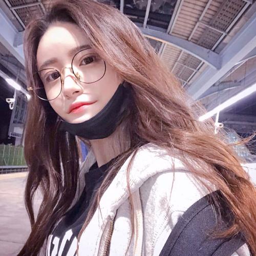 干净温柔大方的女生头像(12)