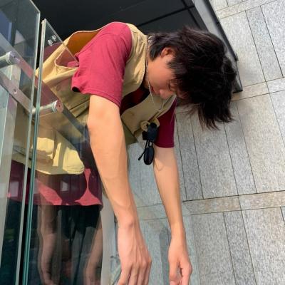 永久不想换的头像男(26)