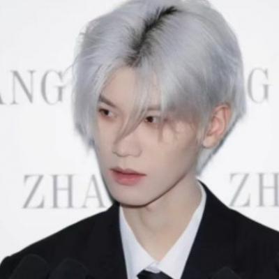 男士微信头像高端大气(27)