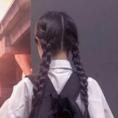 2024最火微信头像女生小清新(7)