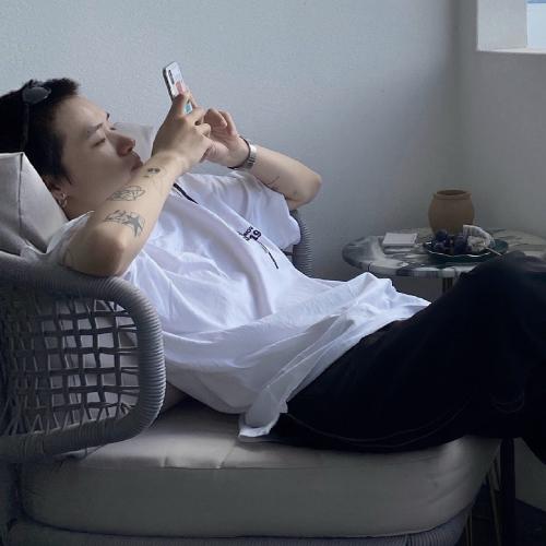 充满朝气和希望的男生头像(16)