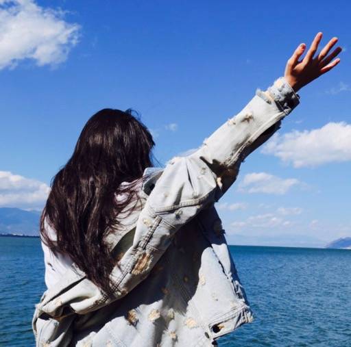 真实女生背影头像图片高清(15)