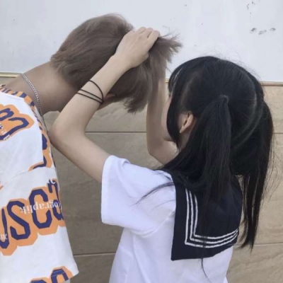 一张图一分为二的真人情侣头像(14)