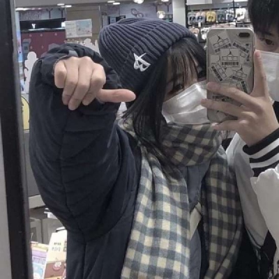 一张图一分为二的真人情侣头像(3)