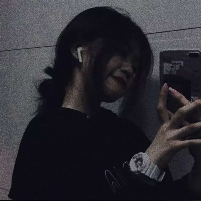 特别丧的女头像黑暗系(8)
