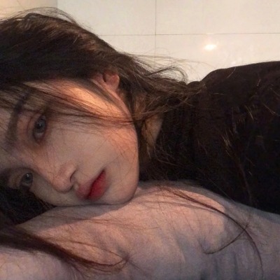 女生头像emo氛围感且破碎感十足(10)