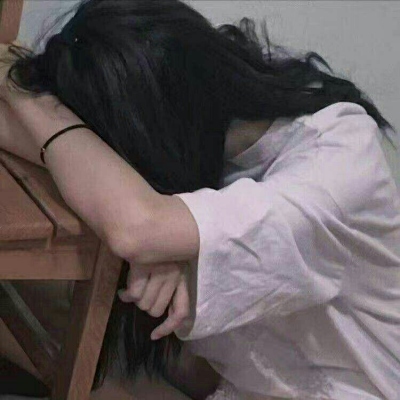 女生头像emo氛围感且破碎感十足(16)