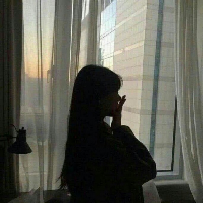 女生头像emo氛围感且破碎感十足(13)