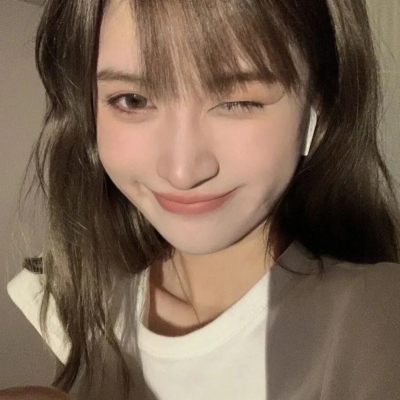 美女图片真人清新头像一组(1)