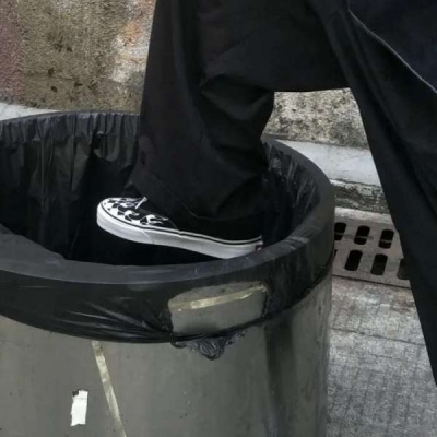 男生文艺冷淡系微信头像(19)