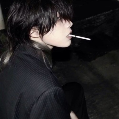 男生微信头像高级感小众简单干净(18)