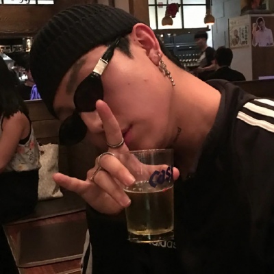 干净有品位的头像真人男生(2)