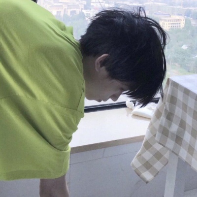 真人qq头像男生帅气图片(10)