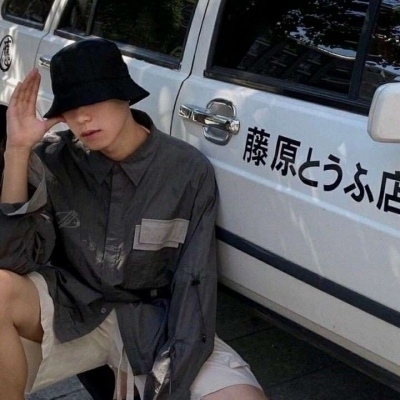 帅气男生头像图片大全集(19)