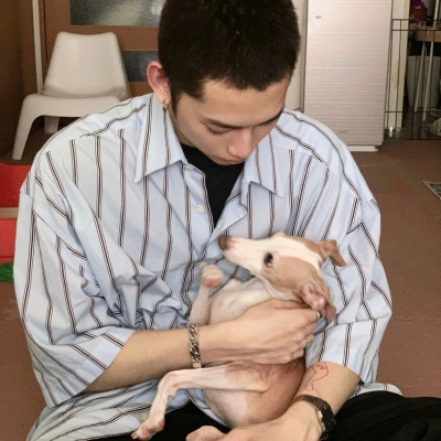 帅气的微信头像男生霸气冷酷真人(16)
