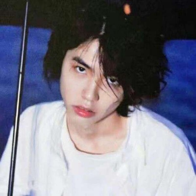 男生文艺冷淡系微信头像(5)