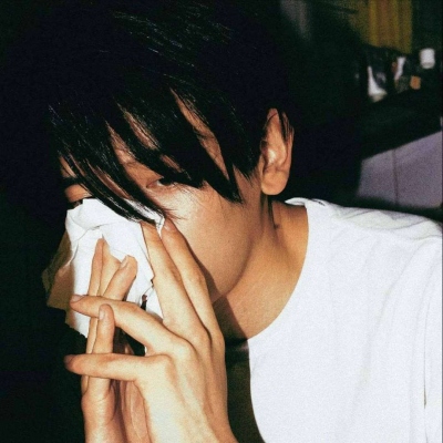 2024最火微信头像高级感男(8)