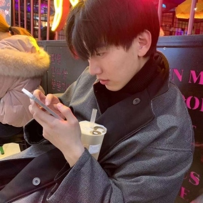 帅气男生头像图片大全集(16)